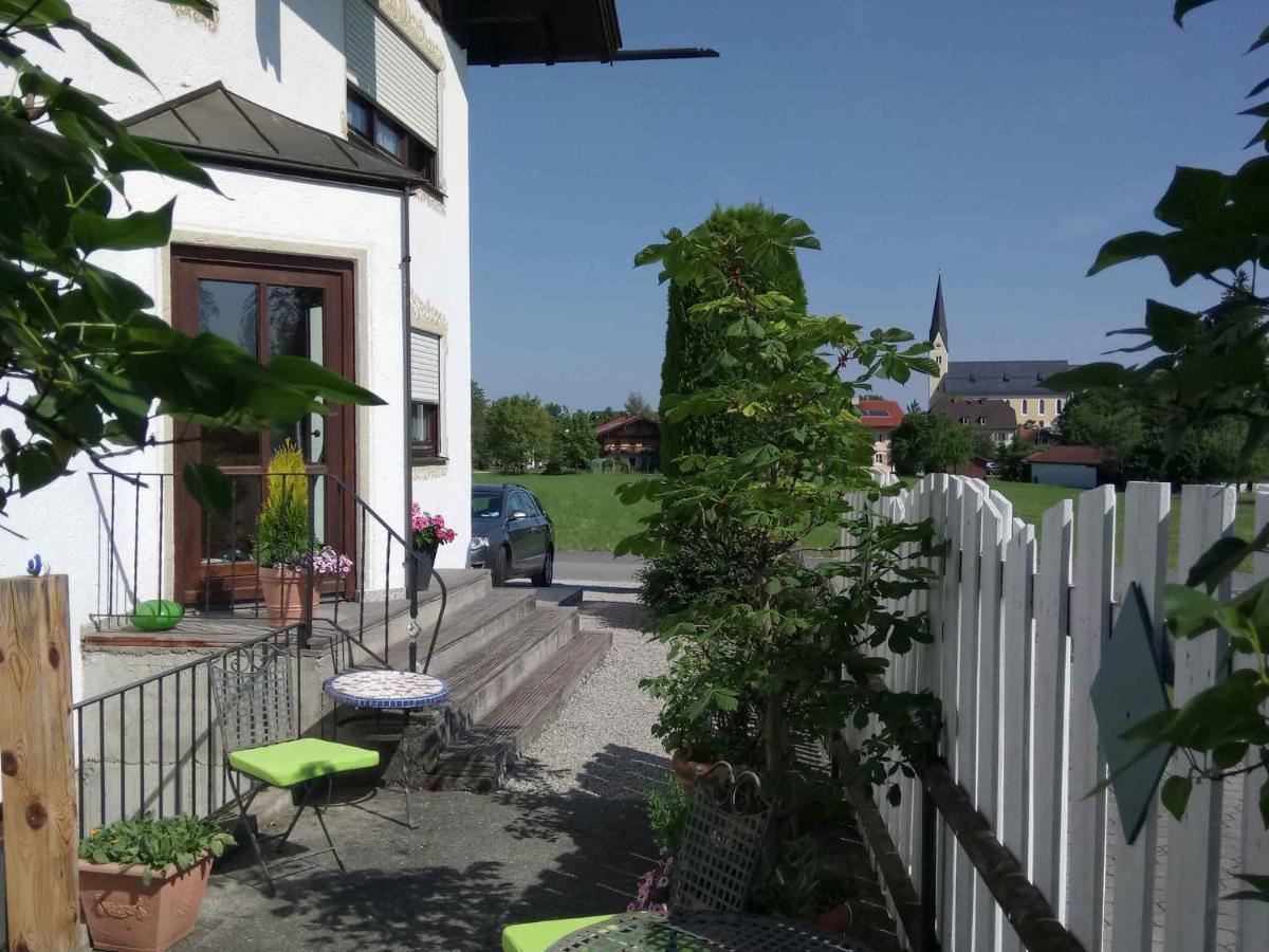 Ferienwohnungen Sonja Bernau am Chiemsee Esterno foto